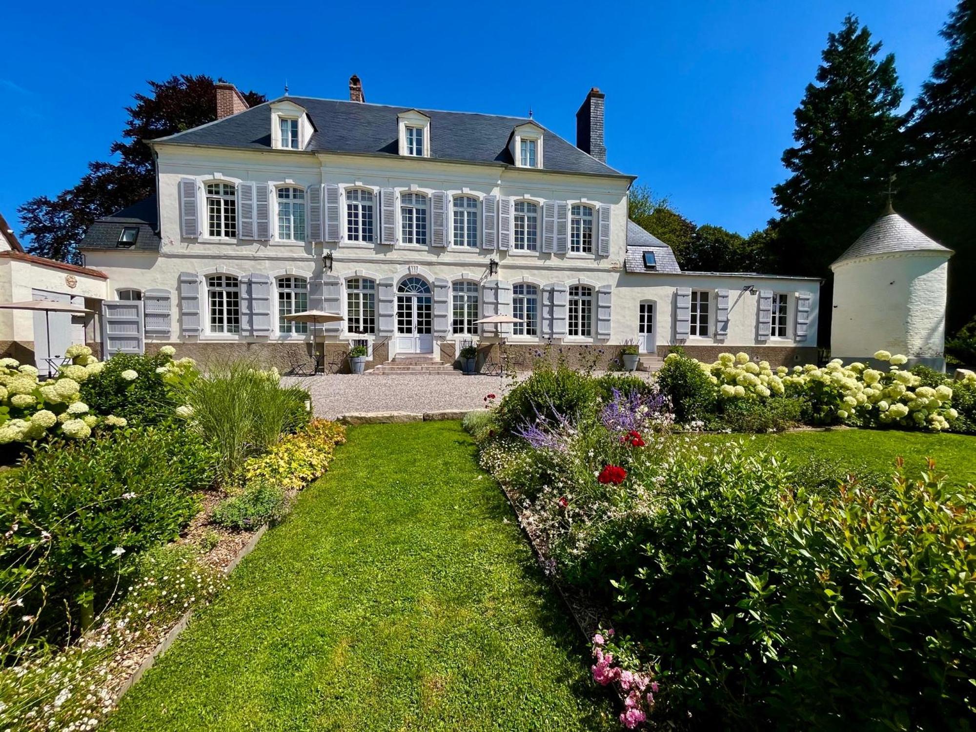 Domaine De La Course Bed & Breakfast Doudeauville ภายนอก รูปภาพ